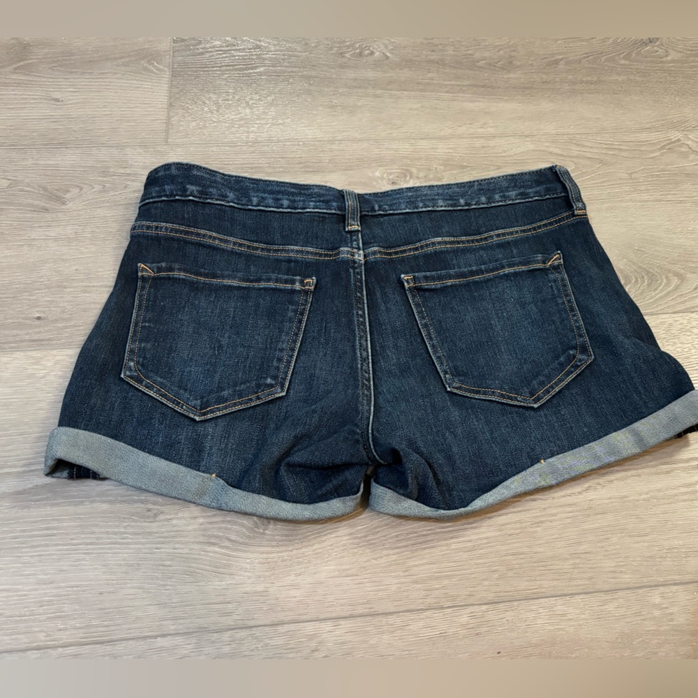 Express - Dark Blue Denim Shorts - Sortie Low Rise - Ultimate Stretch - Size 2 - Picture 3 of 14